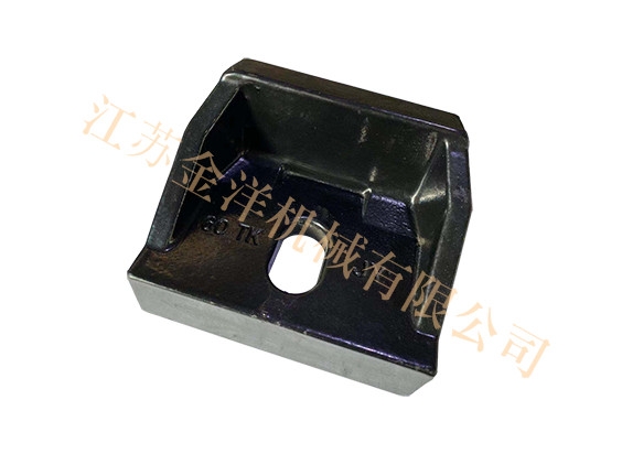 尖轨短肢轨撑